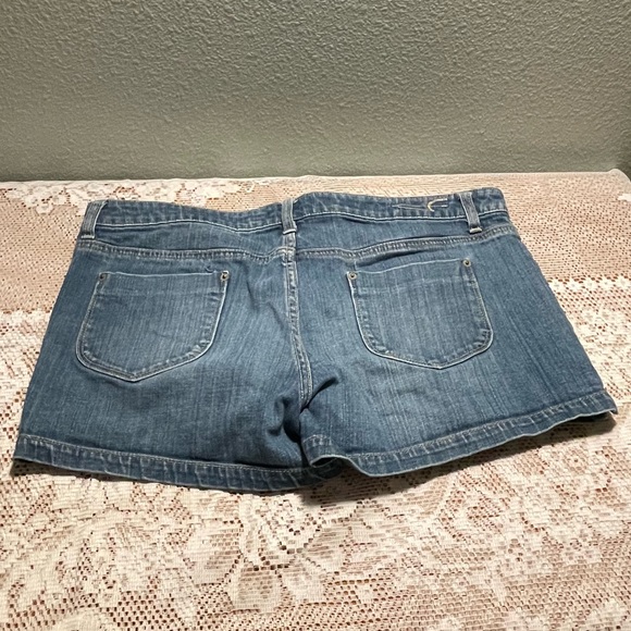 American Eagle Front mini Pocket Jean shorts - Picture 4 of 4